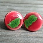 Kolczyki "mak i soczysty mech" - Połączenie czerwieni maku i zieleni soczystego mchu