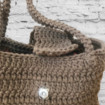 Pojemna torebka na ramię,prostokątna damska torebka zapinana. - 