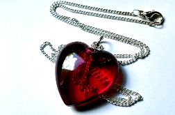 Kier - wisiorek z żywicy