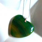 Zielone serce z agatu, wisiorek w srebrze - 