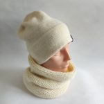 Komplet ręcznie robiony na drutach z alpaką, kremowy. - kremowy komplet