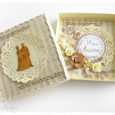 Kartka na ślub w pudełku