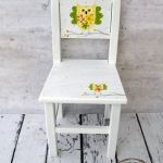 białe krzesełko z oparciem sowa - ręcznie malowane krzesełko dziecięce