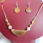 Kremowe agaty, piękny naszyjnik, kolia i kolczyki, zestaw biżuterii - 