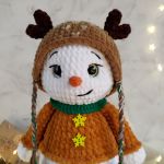 Bałwanek w czapce renifera, Maskotka bałwanek, Bałwanek pluszowy - 