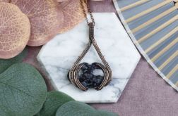 Miedziany wisiorek wire wrapping z jaspisem Garboo #528