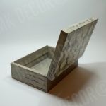 Drewniana szkatułka prostokątna z NAPISAMI - przechowywanie