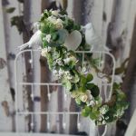 Wianek gipsówkowy - Kompozycja drobnych białych kwiatków.