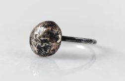 Kamyk - srebrny pierścionek z miedzią rozm. 16 (2210-01)