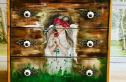 Artystyczna komoda z motywem anioła, rustykalny klimat, do salonu lub sypialni