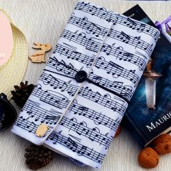 Wodoodporne etui na książkę: nuty
