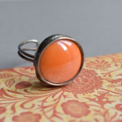 Pomarańczowe kółko - pierścionek ze szkłem
