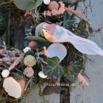 Wianek wiosenno wielkanocny naturalne  kwiaty - ozdobne ptaszki