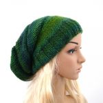 długa czapka w zieleniach - w zieleniach