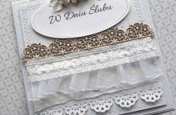 Ślubna w koronkach