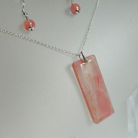 Kwarc różowy arbuzowy, kamień harmonii, delikatny zestaw biżuterii