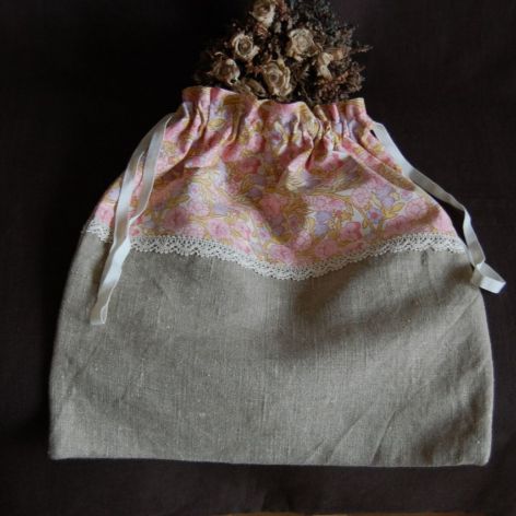 Rustykalny woreczek