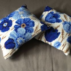 Poduszka niebieskie kwiaty