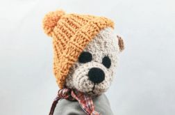 ROMUŚ - szydełkowy miś, personalizacja