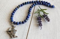 Naszyjnik ze znakiem zodiaku Strzelec, z koralikami z lapisu lazuli