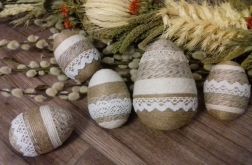 Pisanki sznurkowo koronkowe