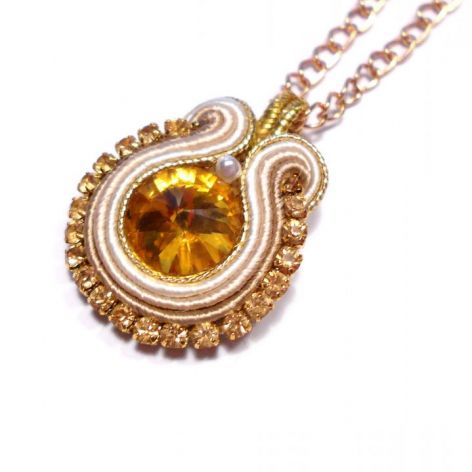 malutki błyszczący 