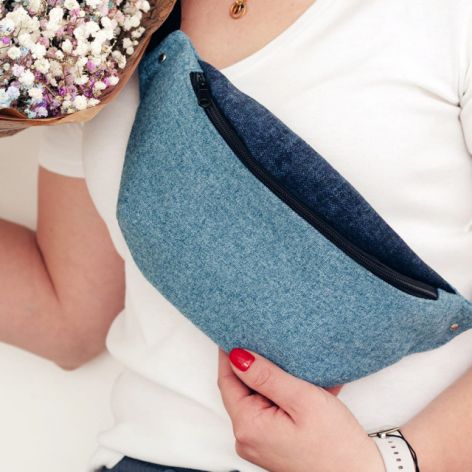 Turkusowa duża nerka damska