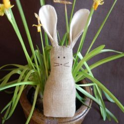 Lniane zające stojące