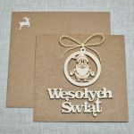 Kartka świąteczna, drewniane dekoracje - W8 - Kartka z ozdobną kopertą