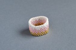 Pierścionek koralikowy biało-różowo-złoty 2