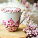 Kubek z pokrywką kwiaty magnolii - kubek do herbaty