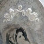 Madonna z dzieciątkiem - widok na dekor aniołów