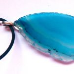 Nieregularny niebieski duży agat, wisiorek - 