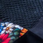 Czarno-kwiatowa kosmetyczka podróżna patchwork – unikat | Raspberi - 