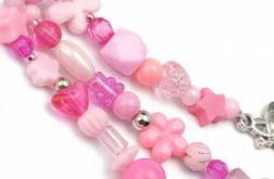 Różowy pastelowy breloczek z motylkami Różowy pastelowy breloczek z motylkami