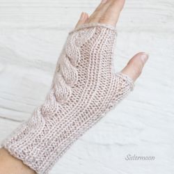 Lniane mitenki z warkoczem