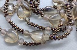 Naszyjnik Długie Sznury Korali Serca Szklane Korale Metalizowane