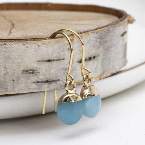 Kolczyki Turquesa z Jadeitem w złoconej oprawie.