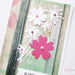 Kartka URODZINOWA zielono-różowa - Kartka urodzinowa z biało-różowymi kwiatai