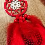 Mały łapacz snów- koralikowa mandala - zawieszka do samochodu