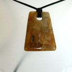 Uspokajajacy jaspis oceaniczny, duży wisior w kształcie trapezu - 