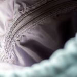 Zielona listonoszka z kominem z weluru w różowe tulipany – handmade, unikat - 