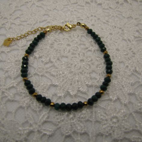 Delikatna bransoletka z chalcedonu 09