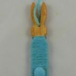Drewniany zajączek w włóczce (niebieski) - zając, bunny