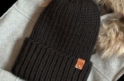 Wełniana czapka z wywinięciem - czarna