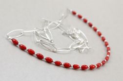 Czerwony koral i srebro - naszyjnik łańcuszek