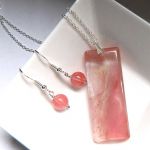 Kwarc różowy arbuzowy, kamień harmonii, delikatny zestaw biżuterii - 