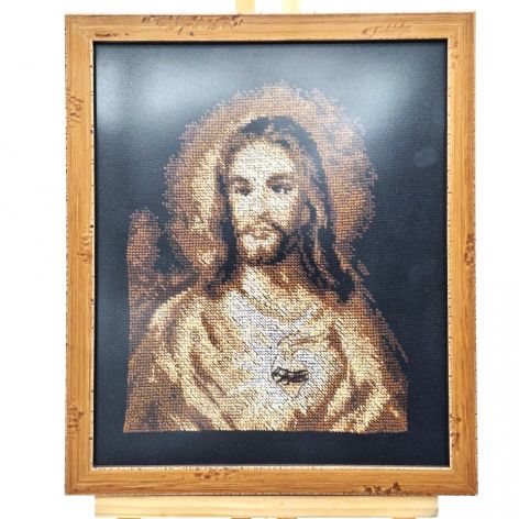 Obraz Haftowany z Wizerunkiem Jezusa – Rękodzieło Religijne z Duszą 