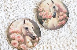 Para podkładek - Konie wśród róż