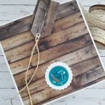 Kartka urodzinowa ze skrzypcami – delikatna i kobieca - Tył koperty i tył etykietki